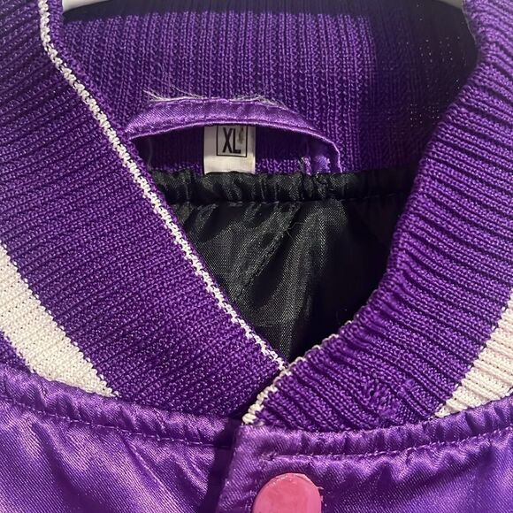 NBA Starter Phoenix Suns Satin Jacket, size XL - Picture 2 of 3